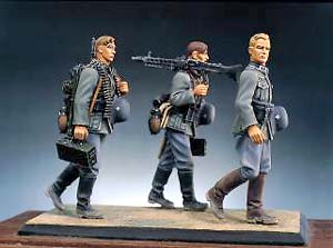 AES5S02 German Infantry Walking Set 2 Andrea Miniatures.jpg