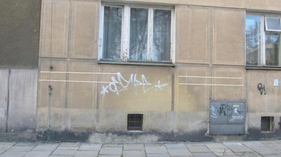 KrakĂłw - ul. Iwona OdrowÂąÂża 38 (5).JPG